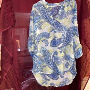 Long floral shirt breezy fabric